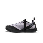 Women's Jasper III Sneaker  |  Black/Thistle