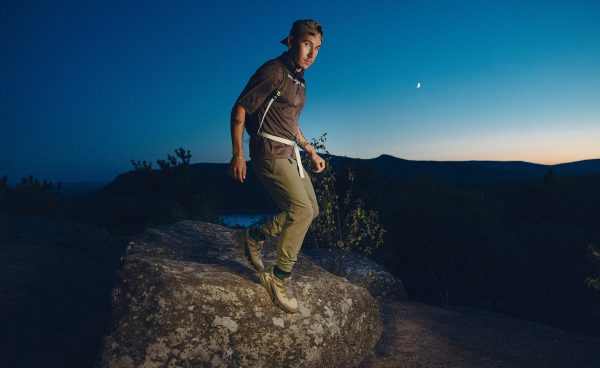 Men's Targhee Apex Waterproof Hiking Shoe  |  Dark Olive/Khaki